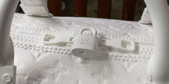 Louis Vuitton display props