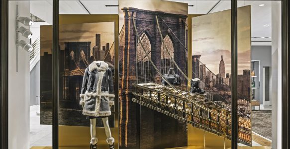 COACH Brooklyn Bridge