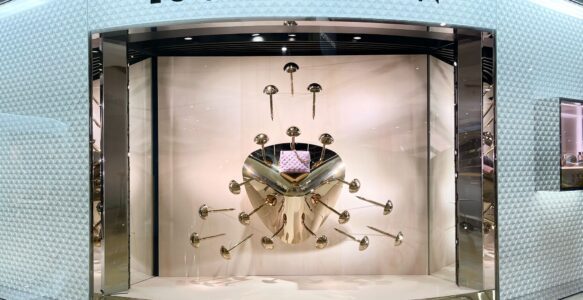 Louis Vuitton Rivets